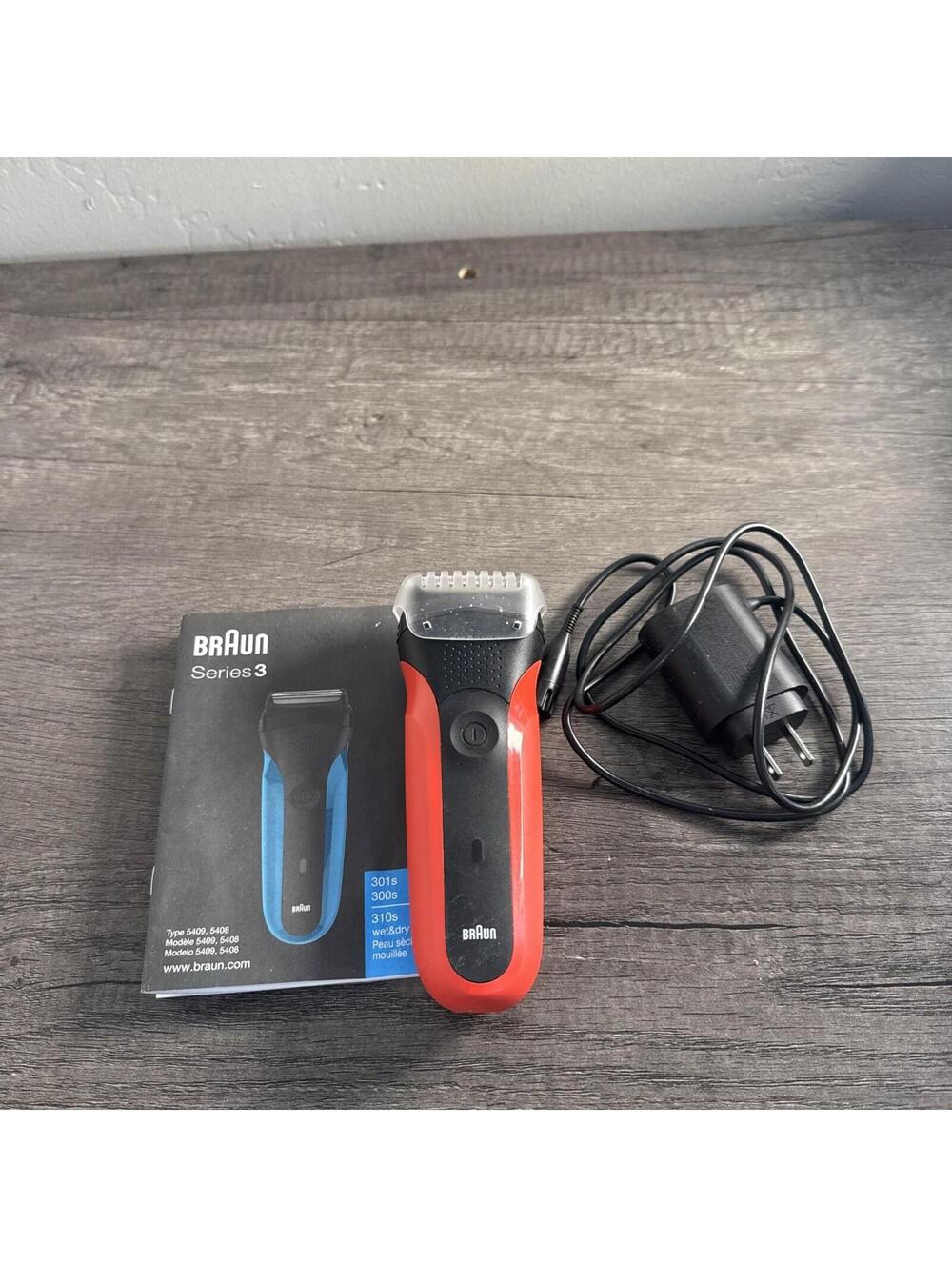 Braun Series 3 Clean & Close Black Model 300s 5408 Cordless Electric Razor